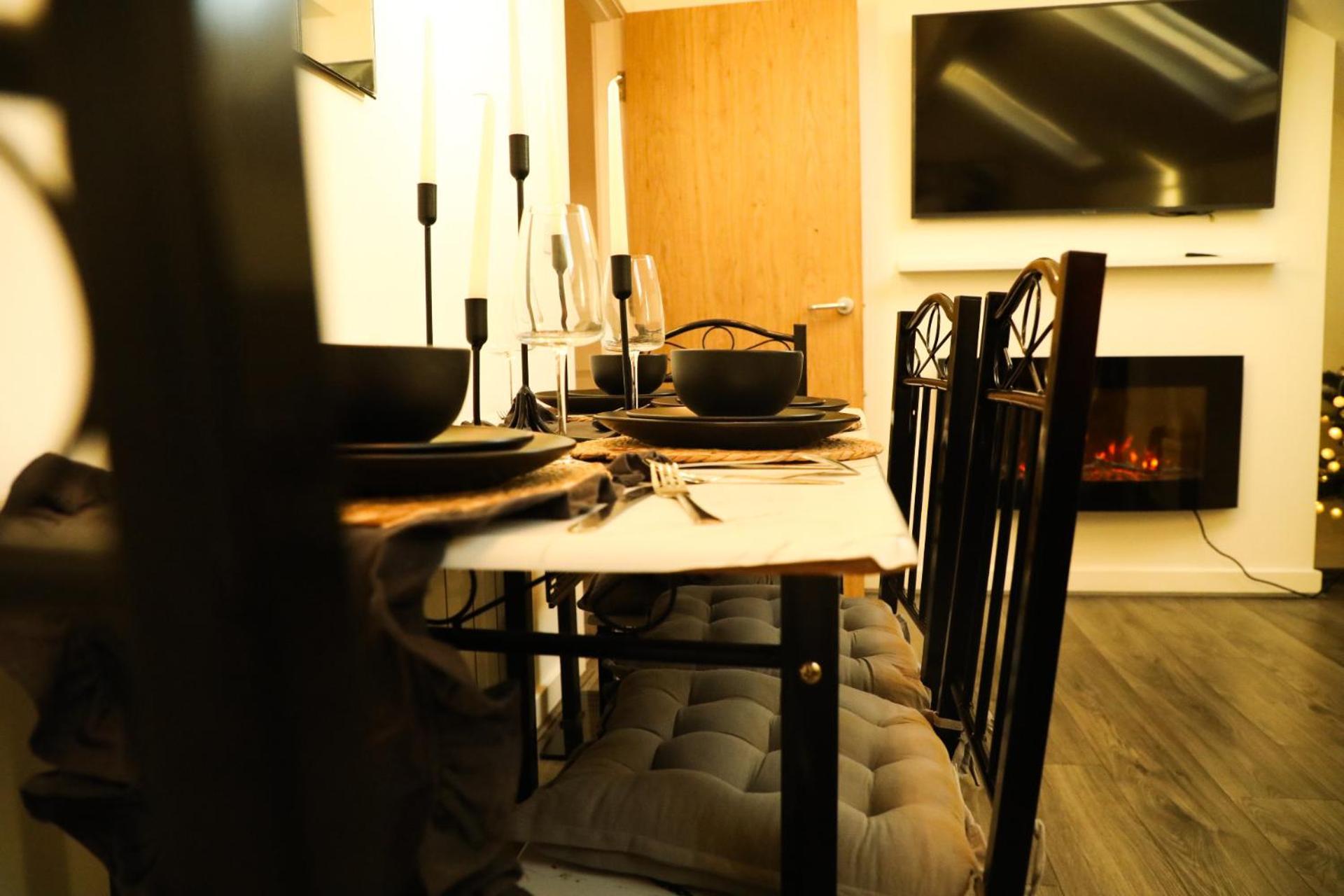 1 Bedroom Apartment Bradford City Centre Foster Square Екстер'єр фото